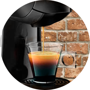 dolce gusto pouring coffee