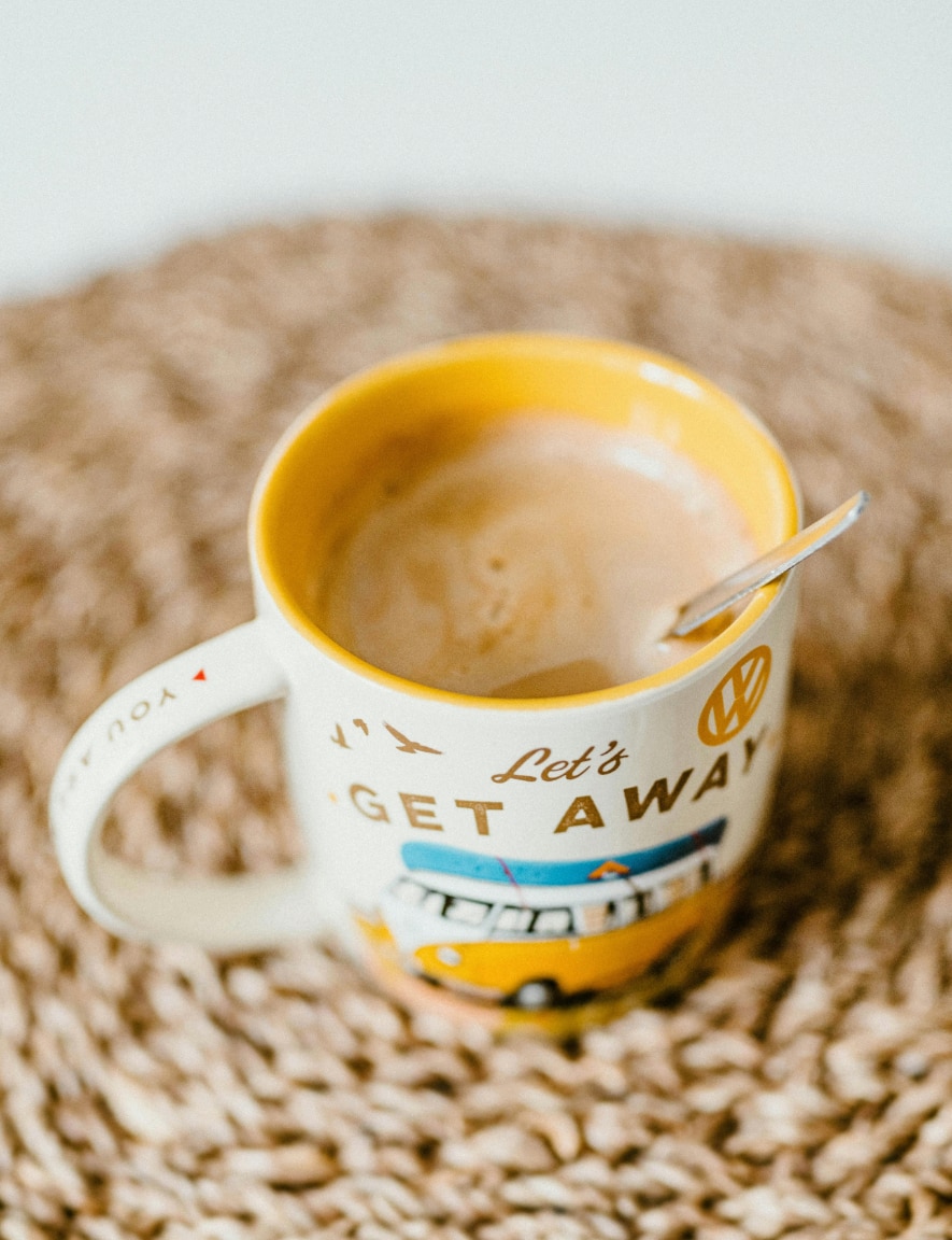 a glass of café au lait